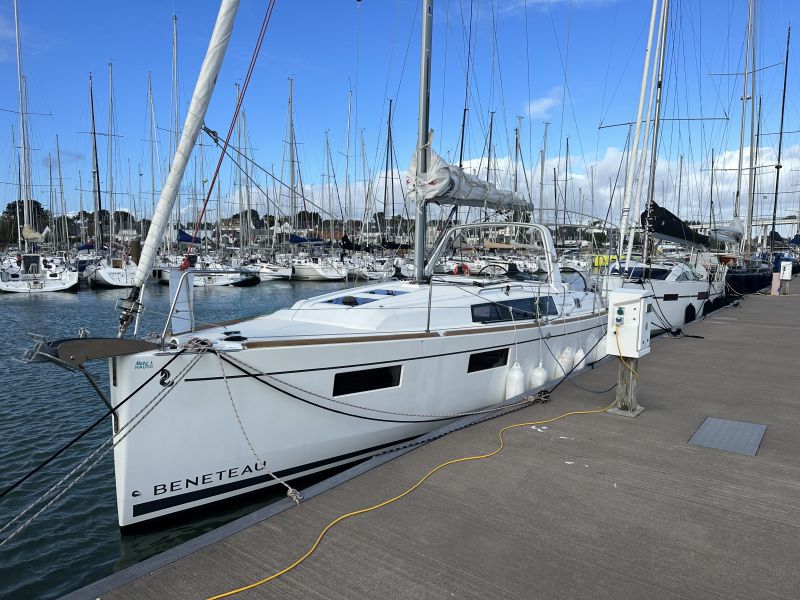 BENETEAU OCEANIS 35.1